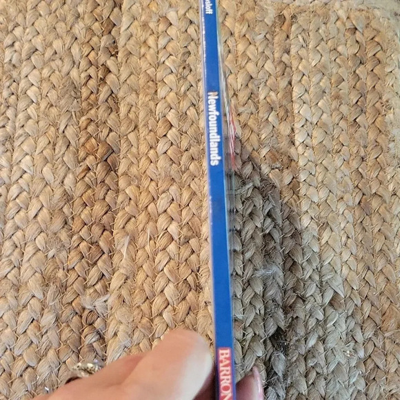 Newfoundlands Complete Owner's Manual, paperback book, Barron's - Picture 6 of 7